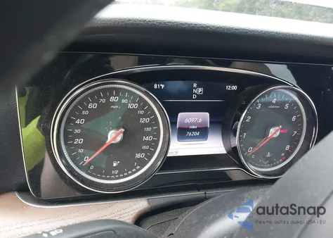 2018 Mercedes-Benz E 300 4Matic из США, поврежденный, VIN WDDZF4KB6JA443377